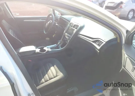 2016 Ford Fusion Se z USA, uszkodzony, nr VIN 1FA6P0H7XG5127736